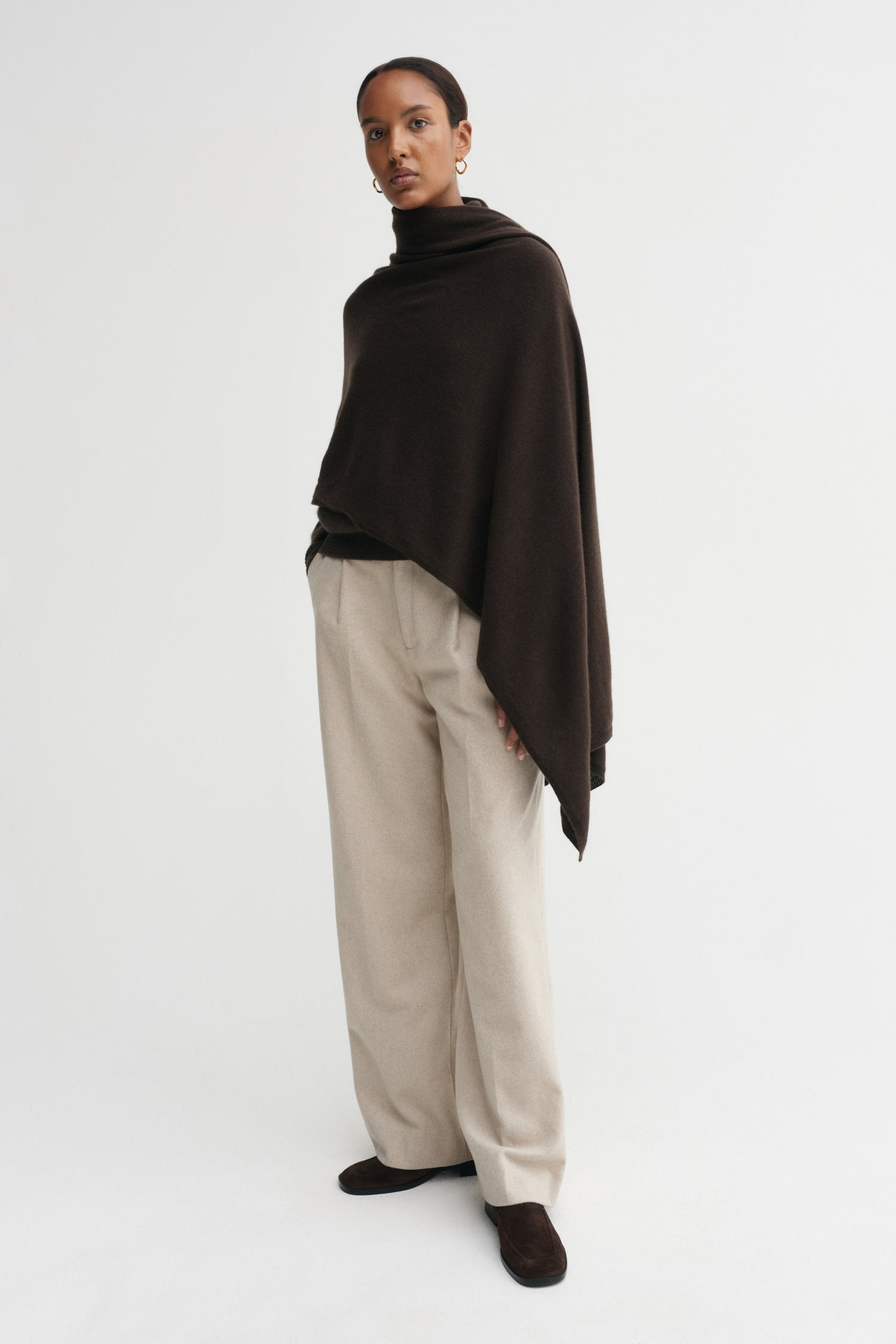 Meja Scarf, chocolate