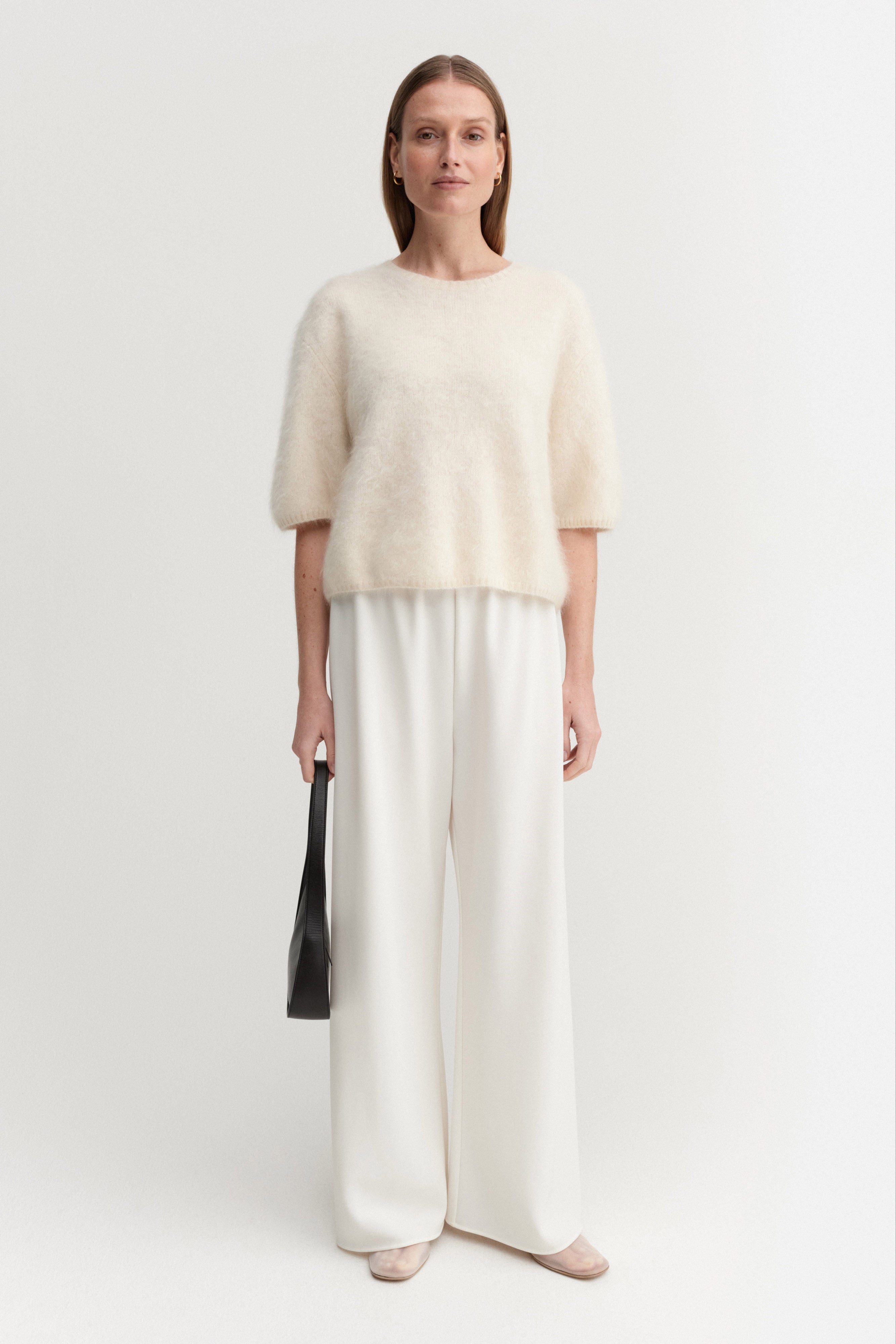 Fei Brushed T-shirt, cream – ALMADA LABEL