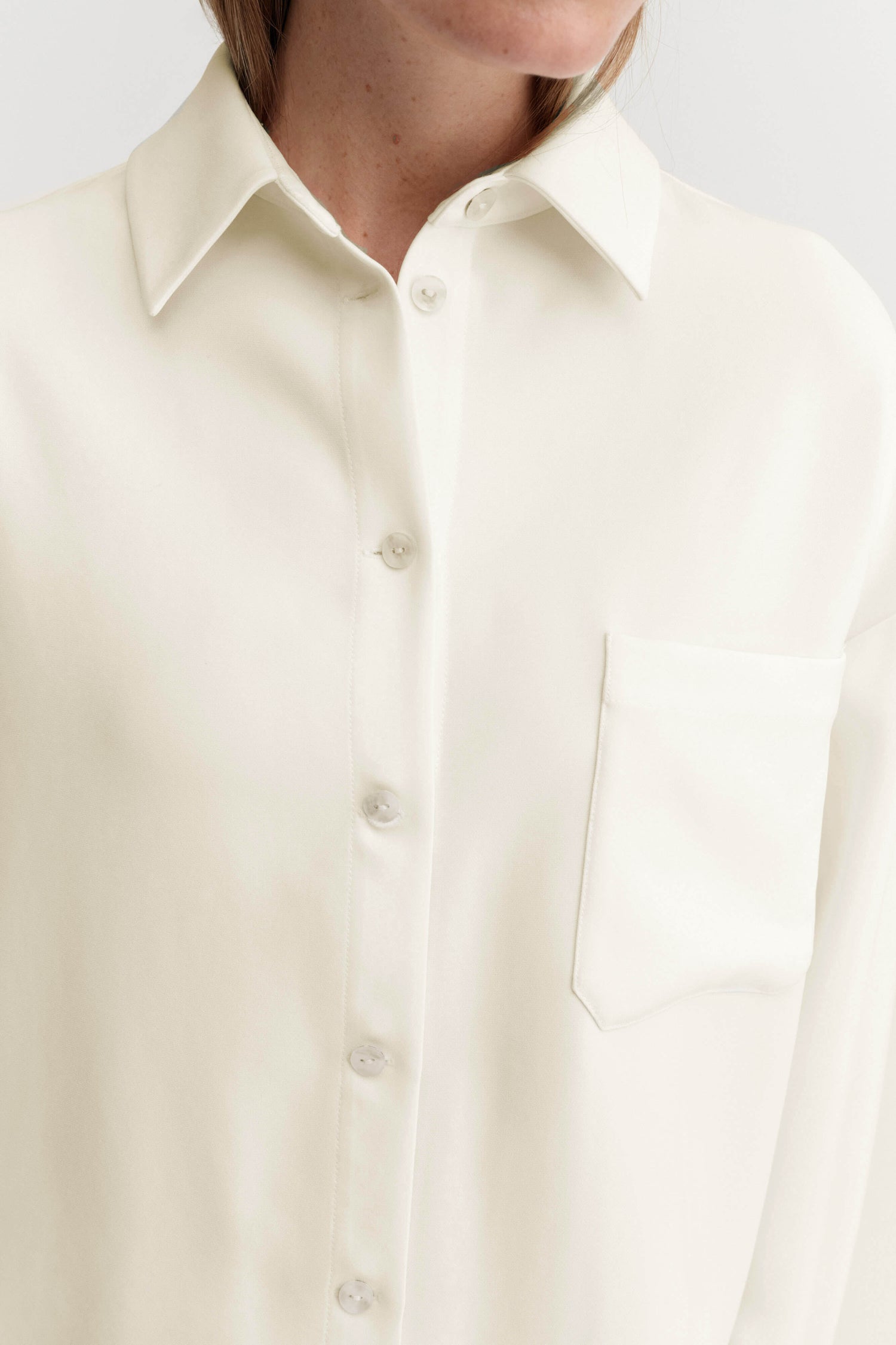 Chemise Finn en crêpe, crème