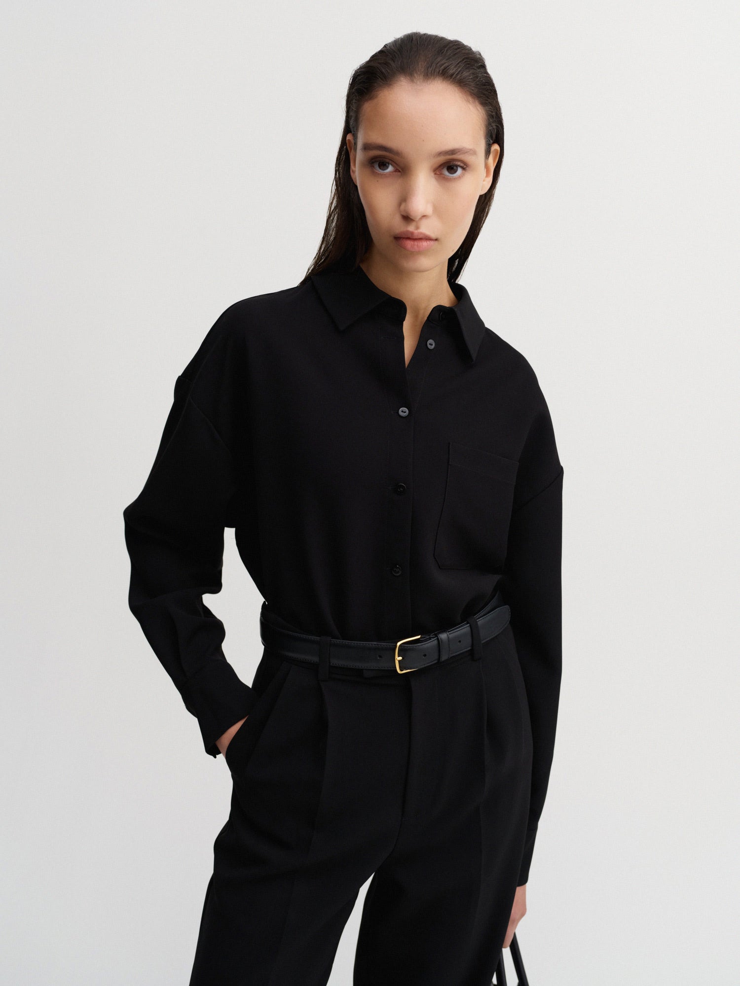 Finn Crepe Shirt, black