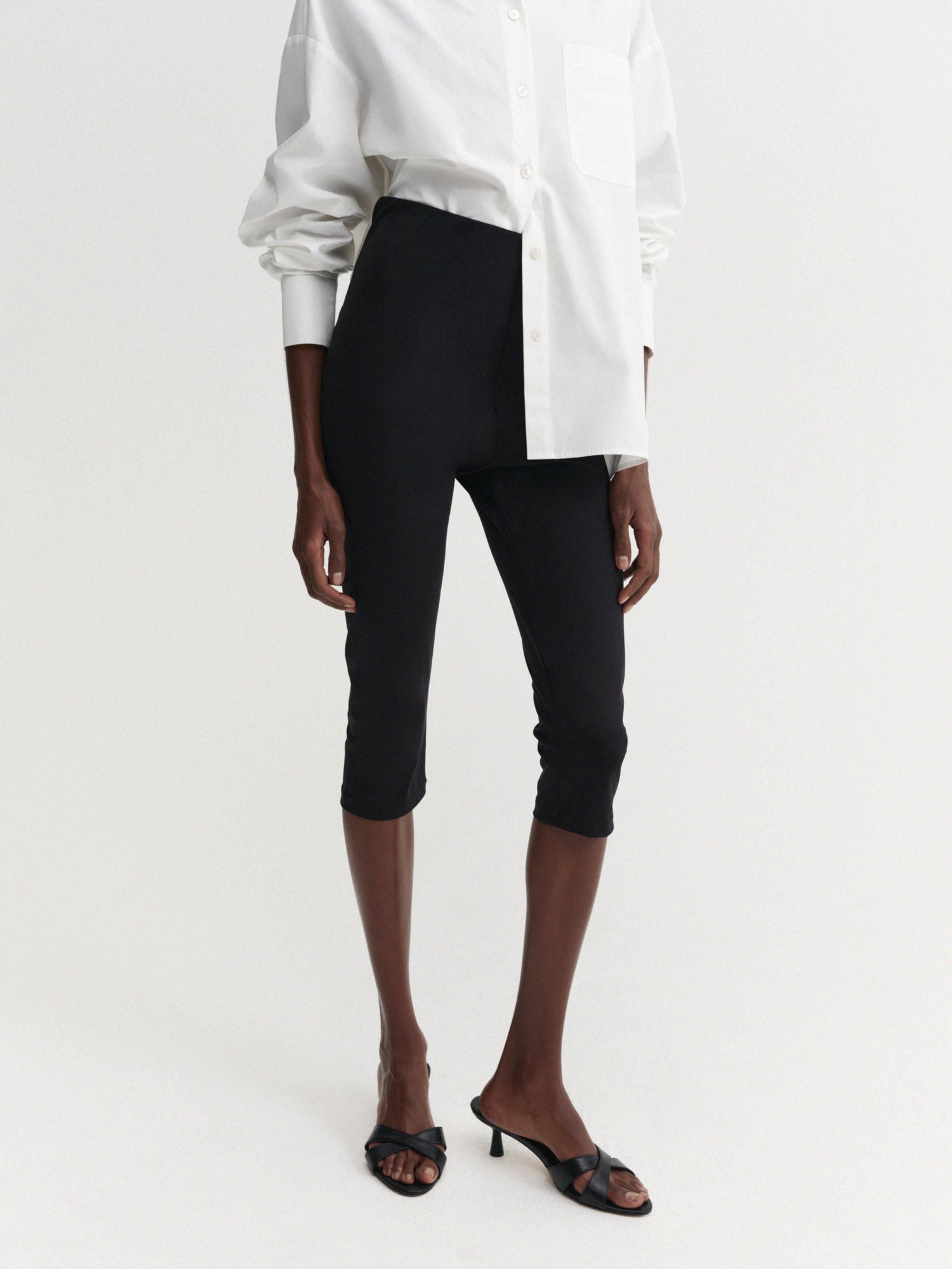Nene Capri Pants, black