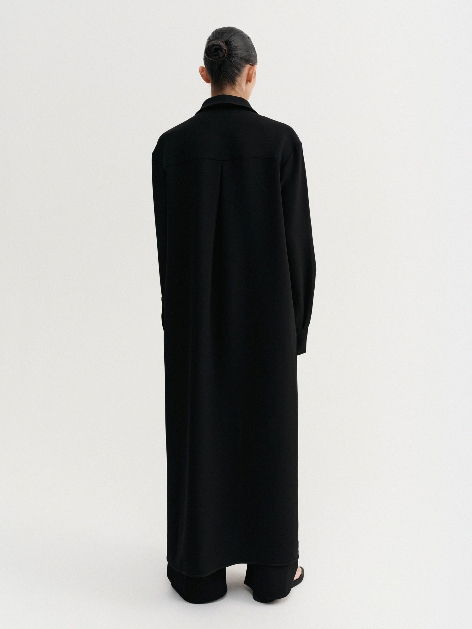 Nile Crepe Dress, black