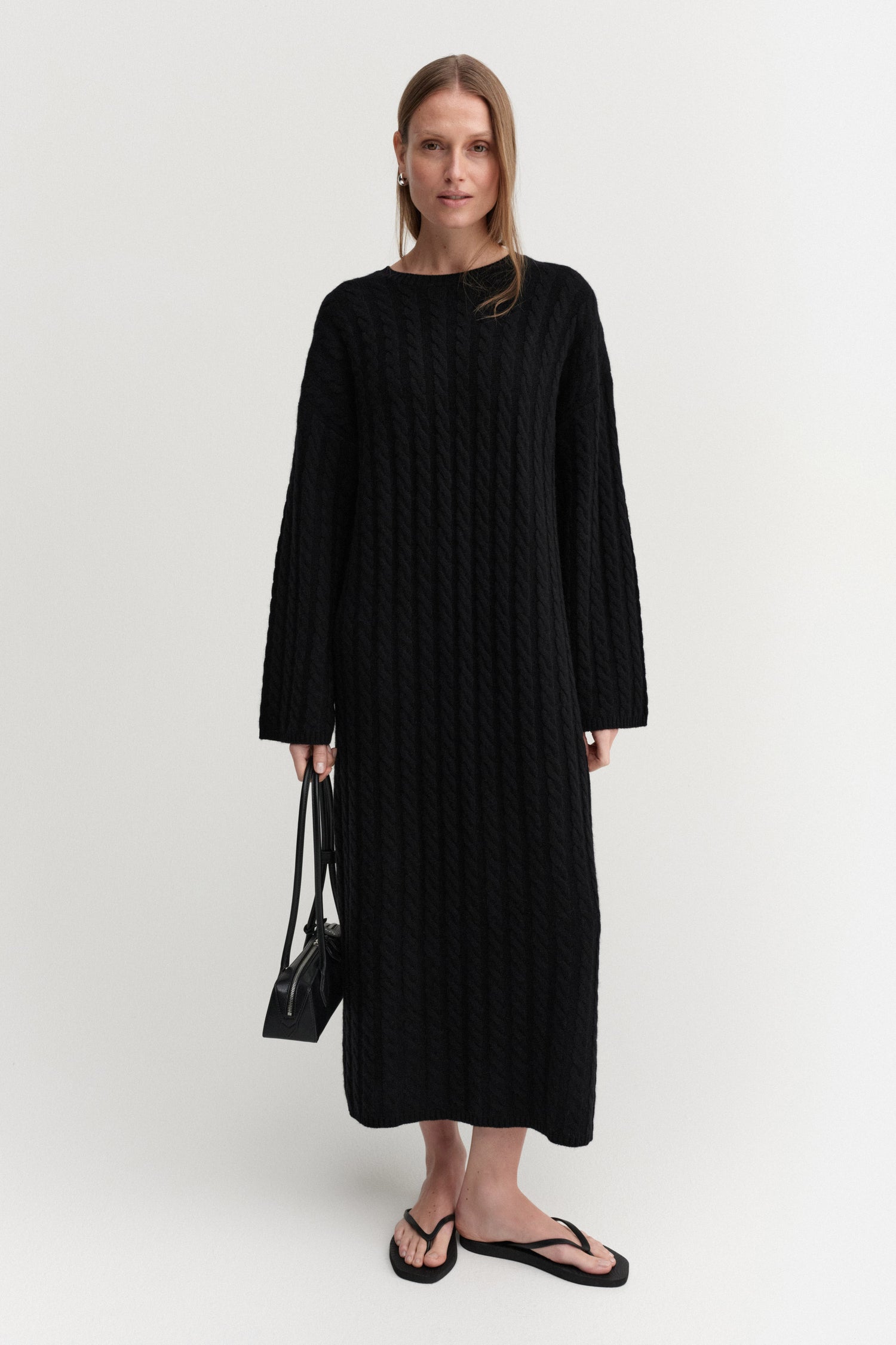 Noma Kabelstrickkleid, schwarz