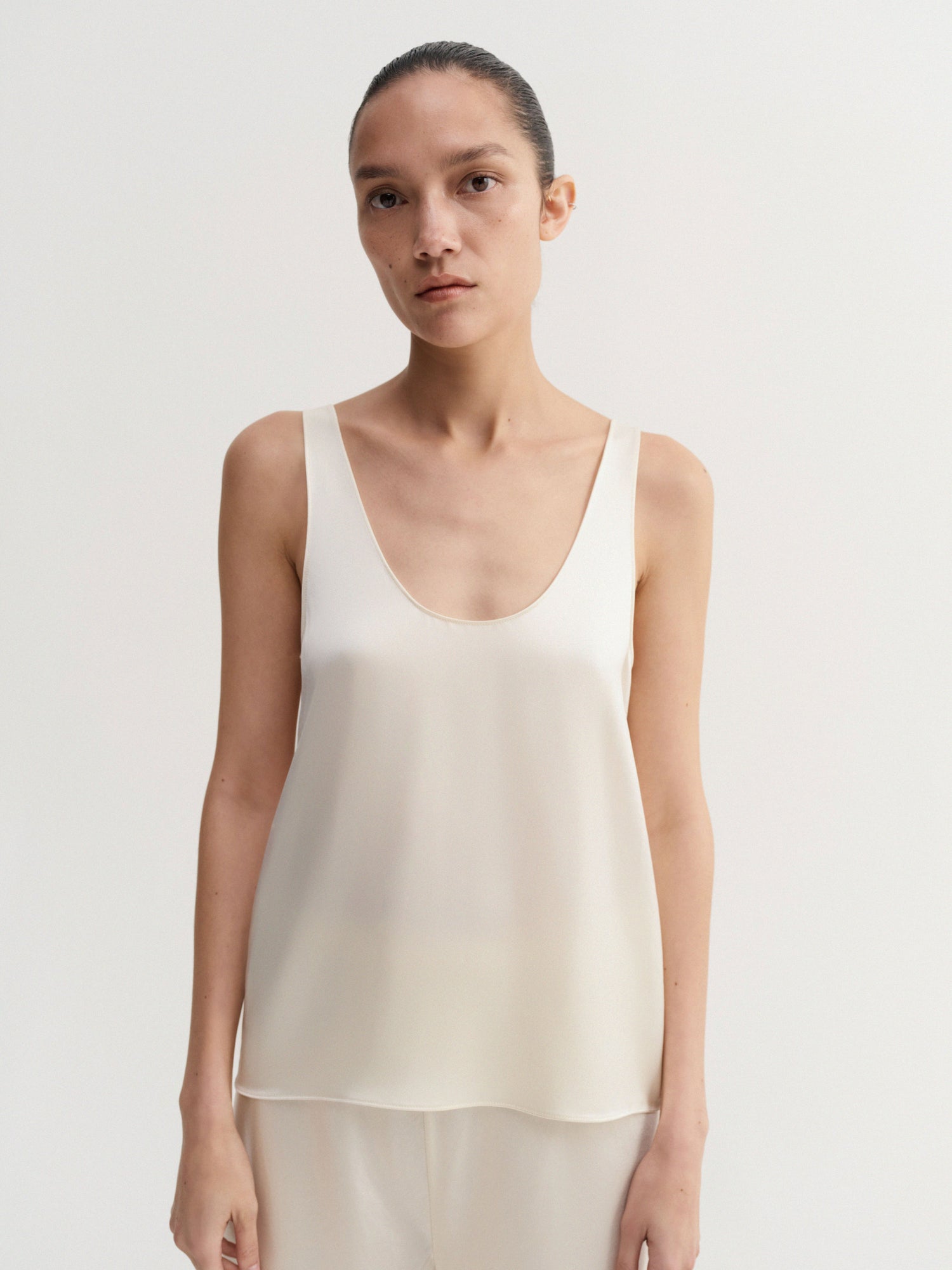 Romy Satin Top, vanilla