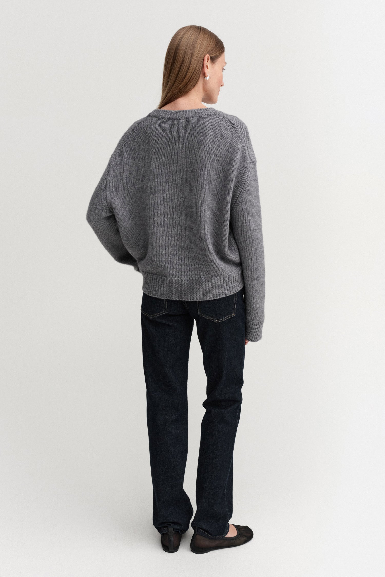 Yara V-Neck Sweater, grey