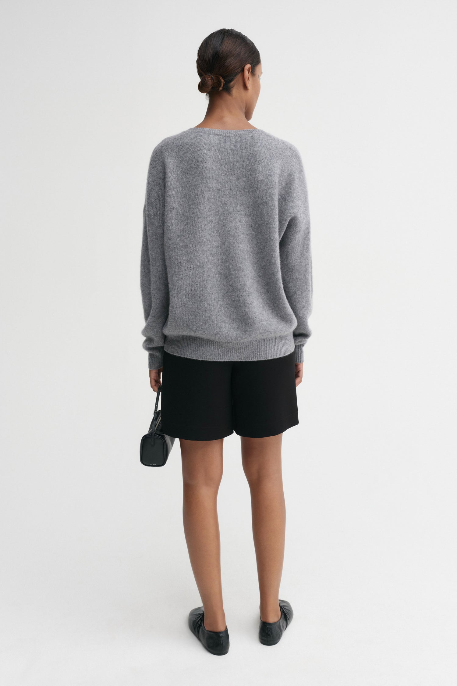 Zaya V-neck Sweater, grey