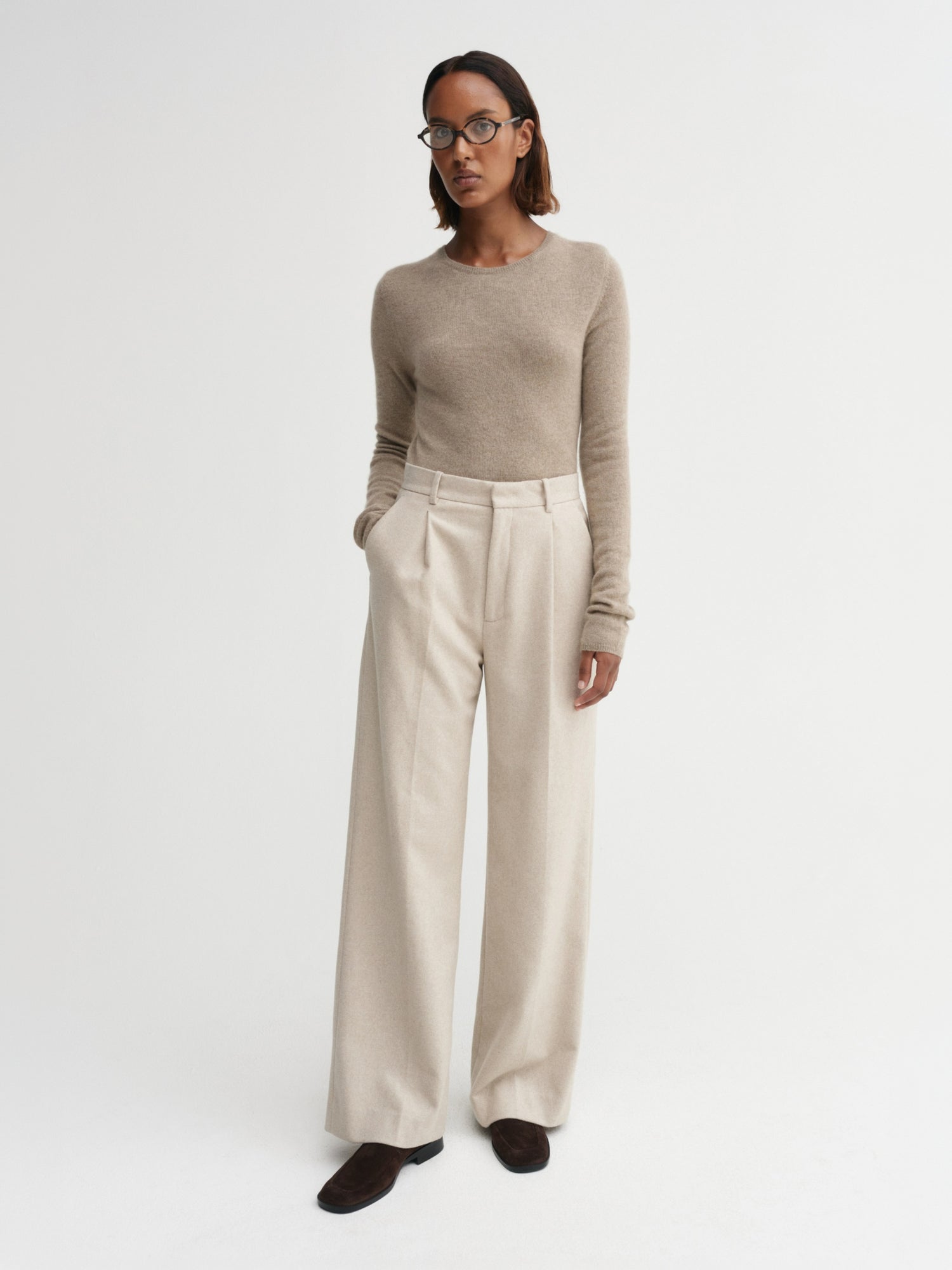 Awa Crewneck Sweater, nougat