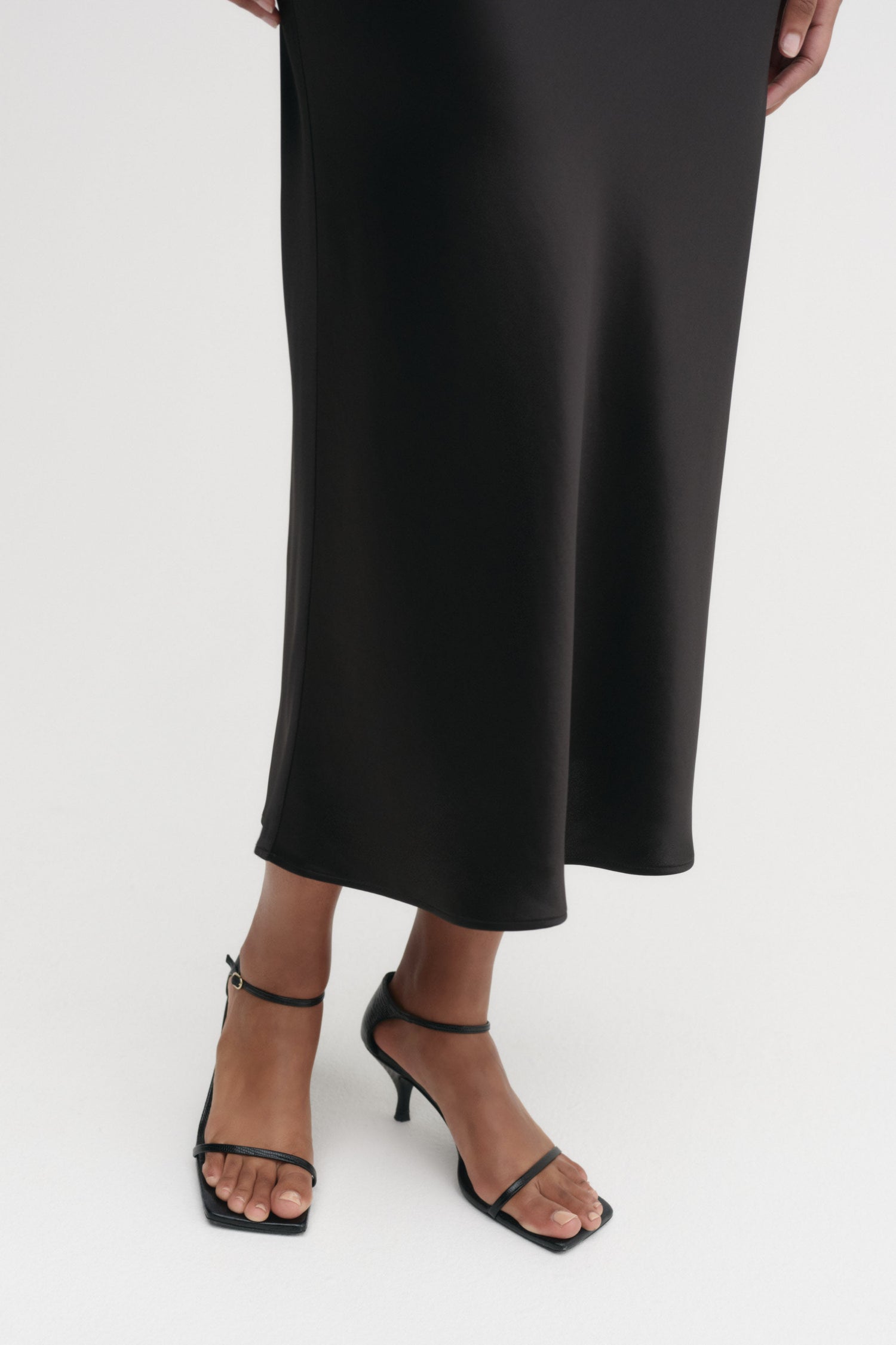 Ayla Satin Skirt, black