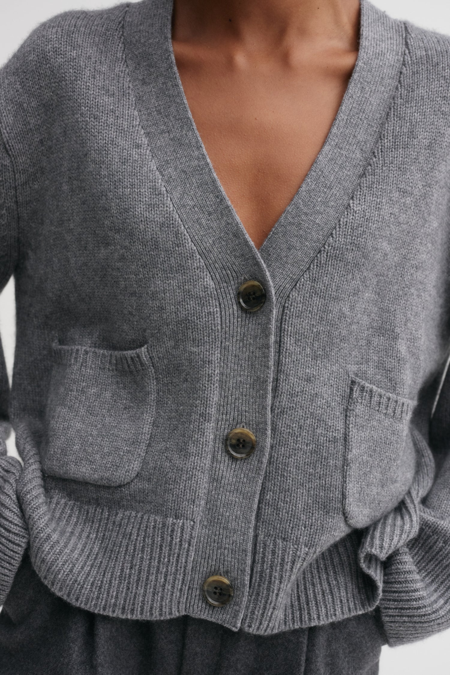 Beja Cardigan, grey