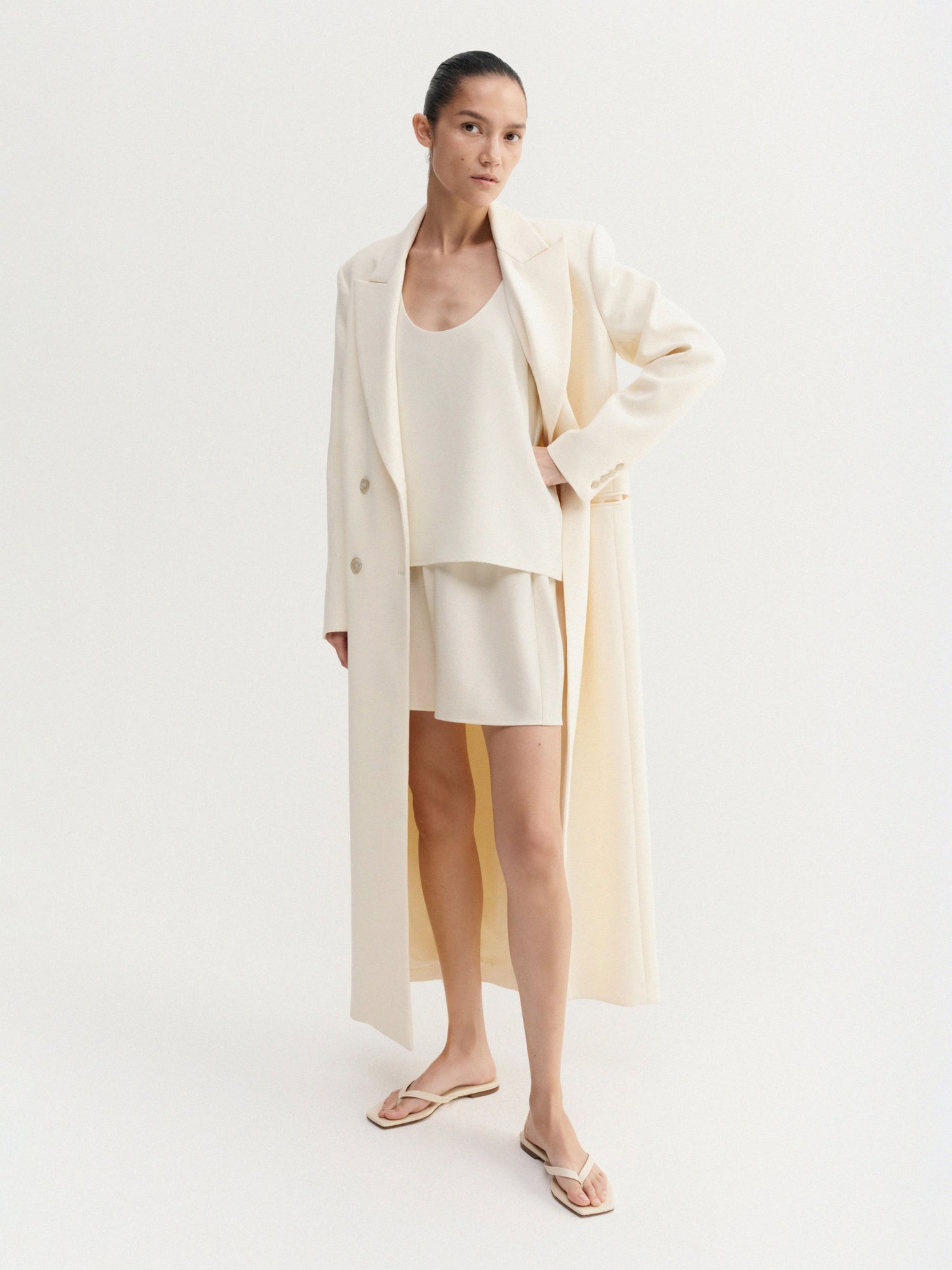 Bim Crepe Shorts, cream