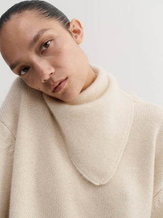 Bini Scarf, vanilla