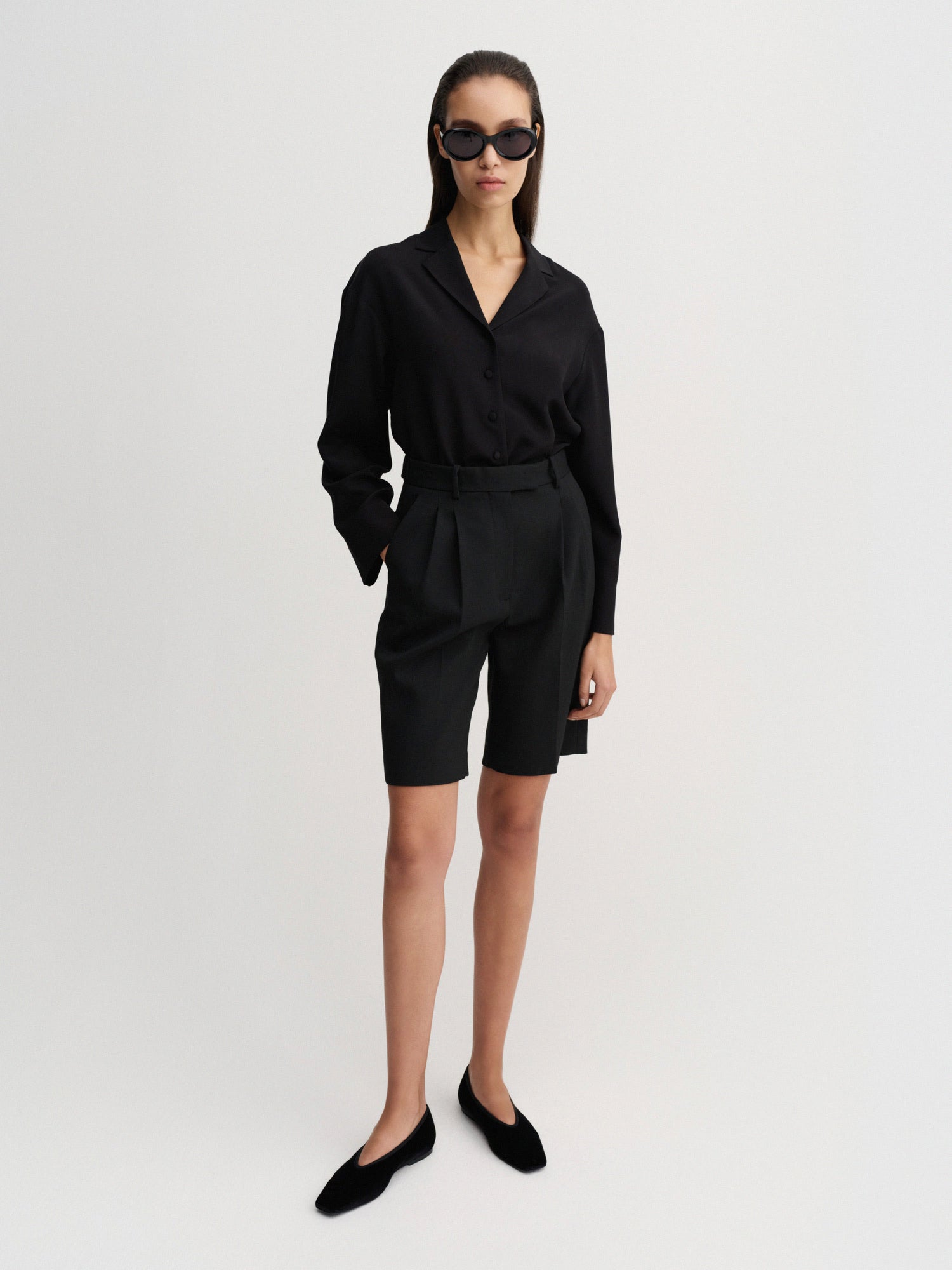 Bruna Tailored Shorts, black