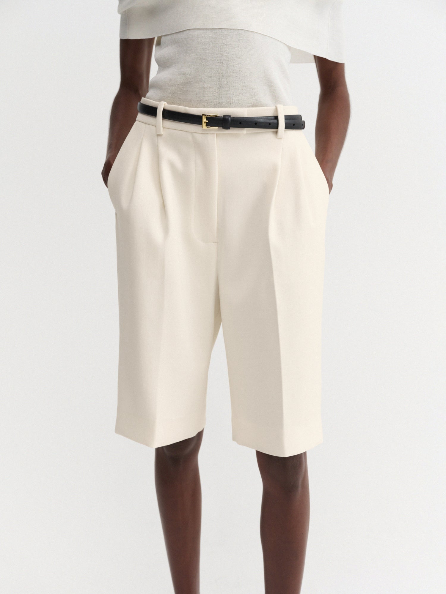 Bruna Tailored Shorts, vanilla