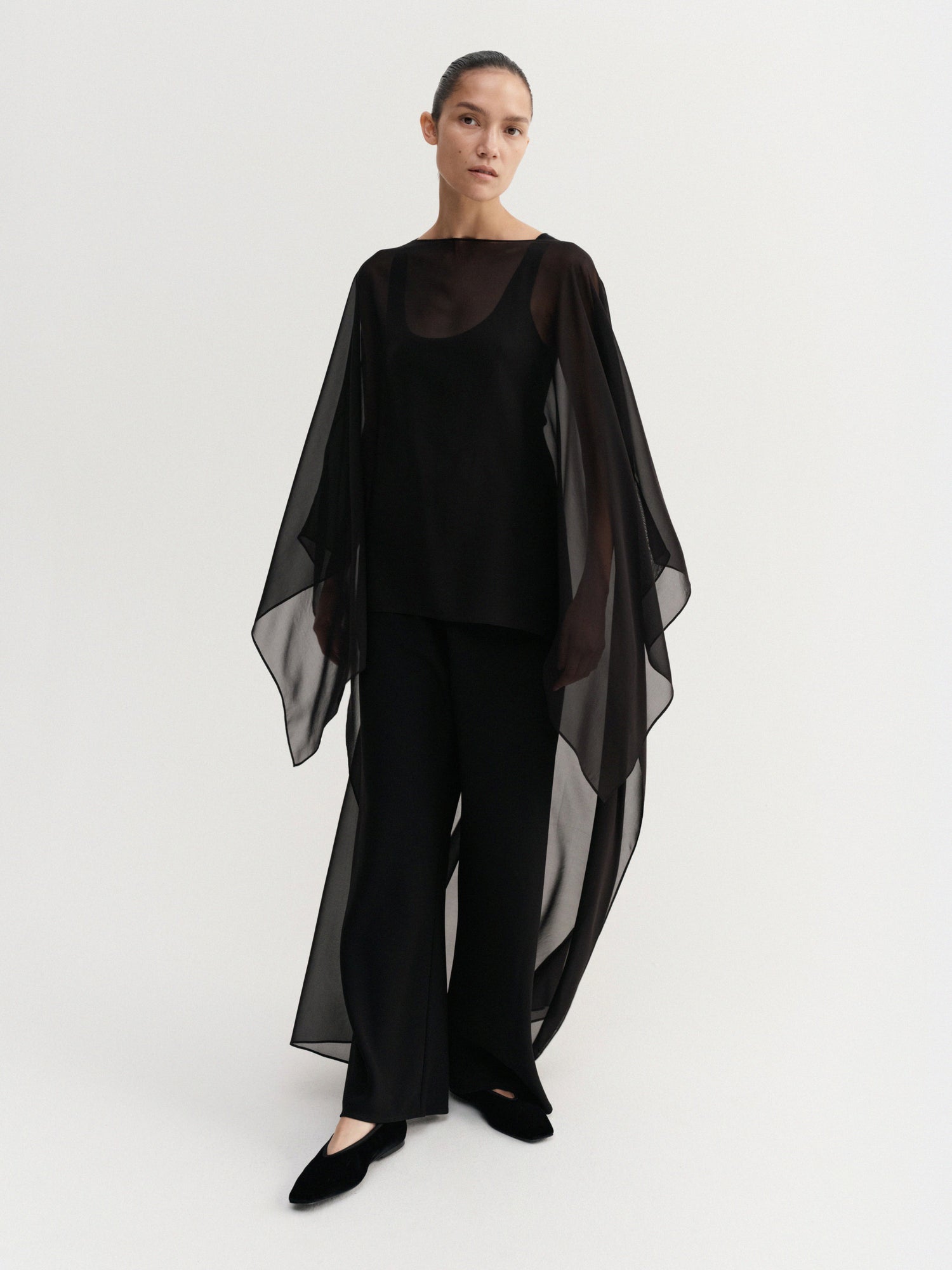 Char Cape, black