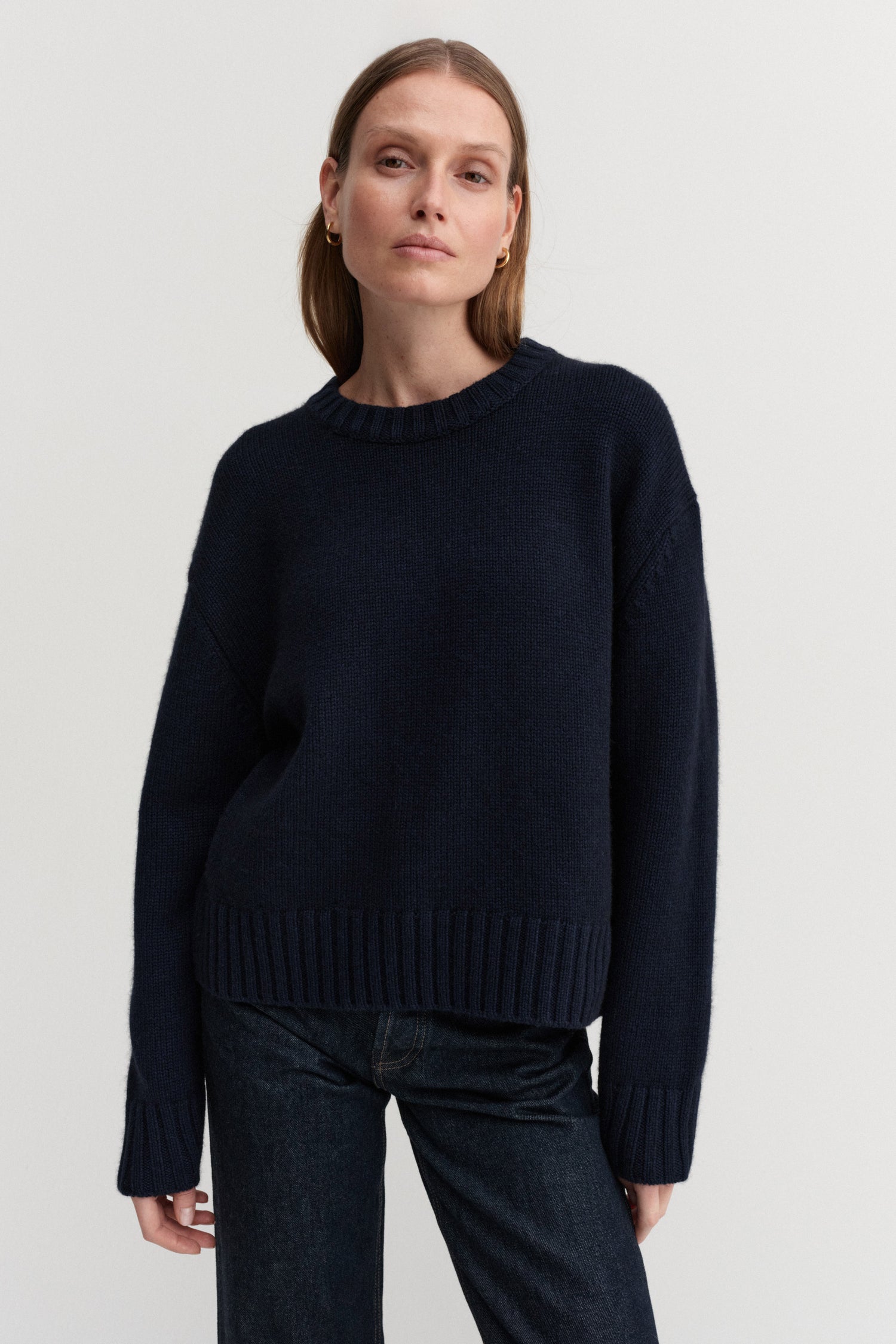 Cru Crewneck Sweater, navy