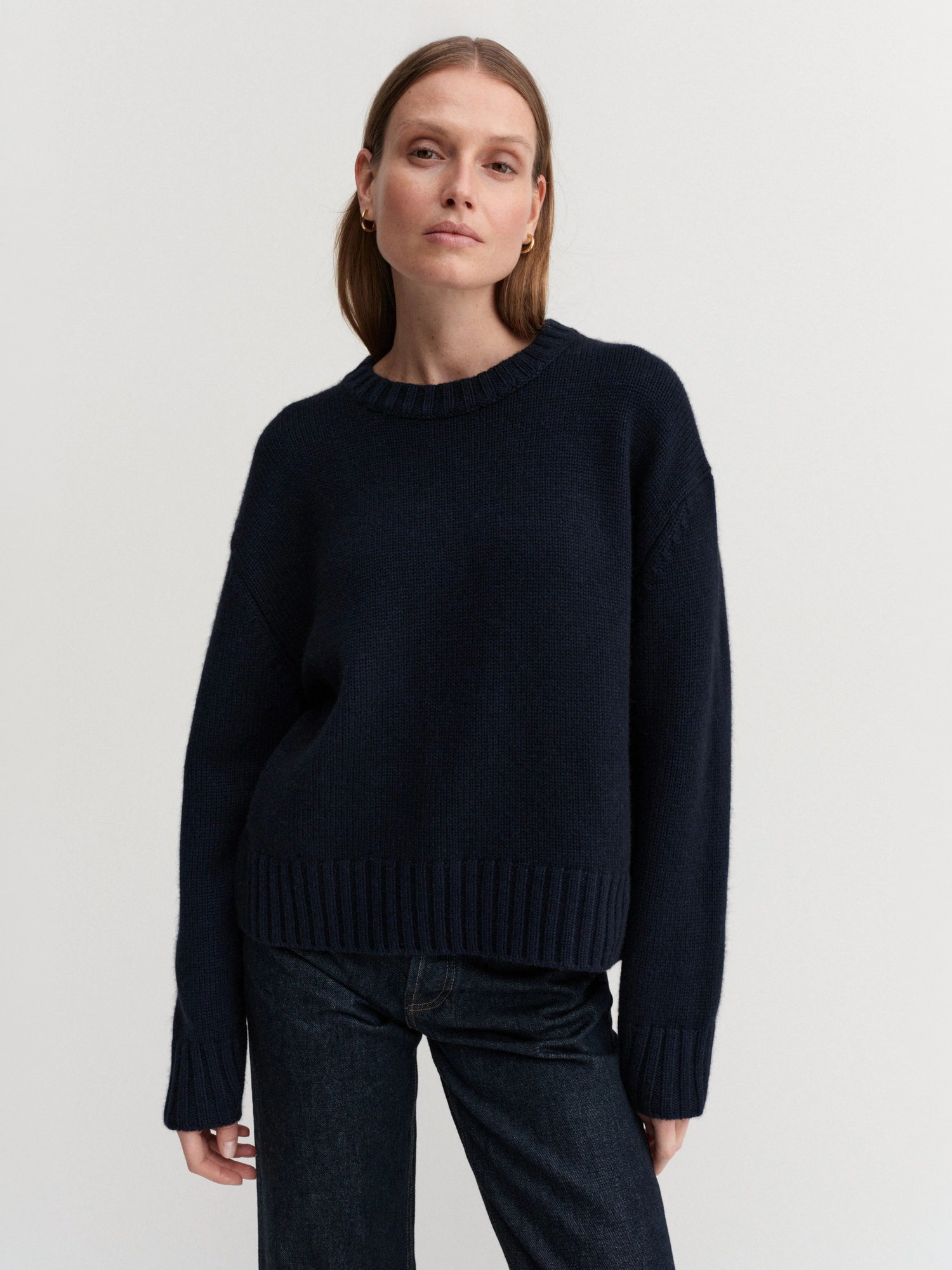 Cru Crewneck Sweater, navy