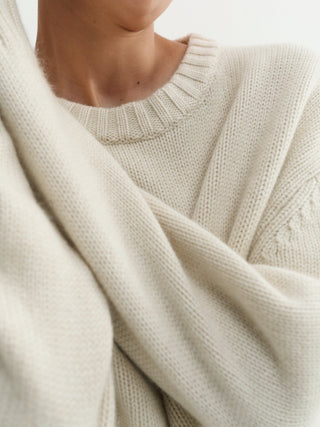 Cru Crewneck Sweater, vanilla