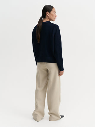 Pull col roulé cru, navy