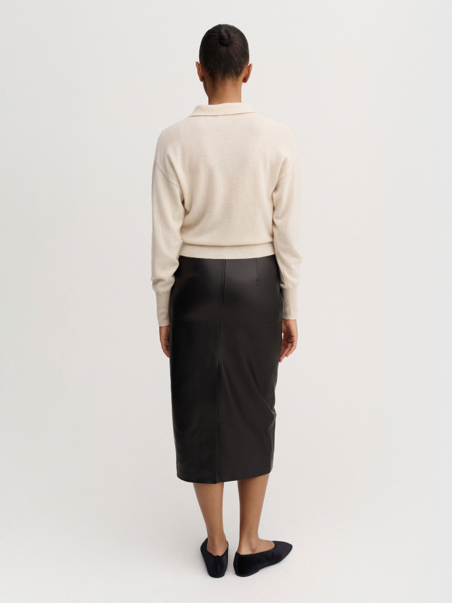 Strickjacke mit Fernkragen, Vanille