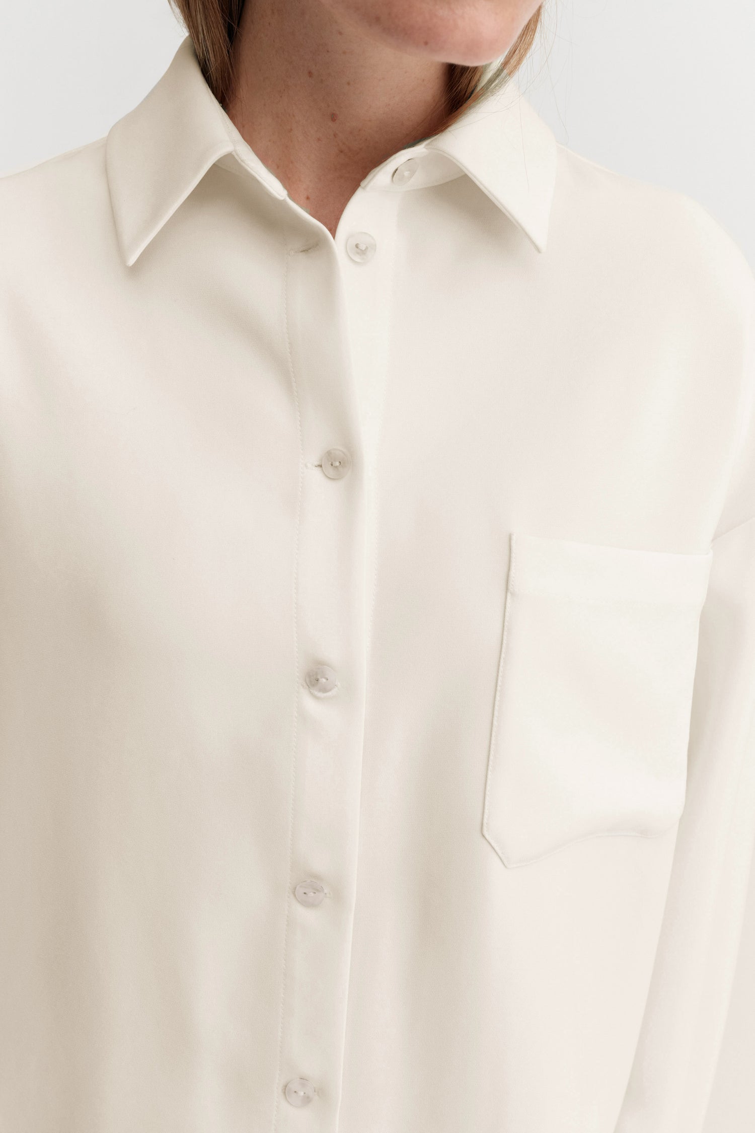 Chemise Finn en crêpe, crème