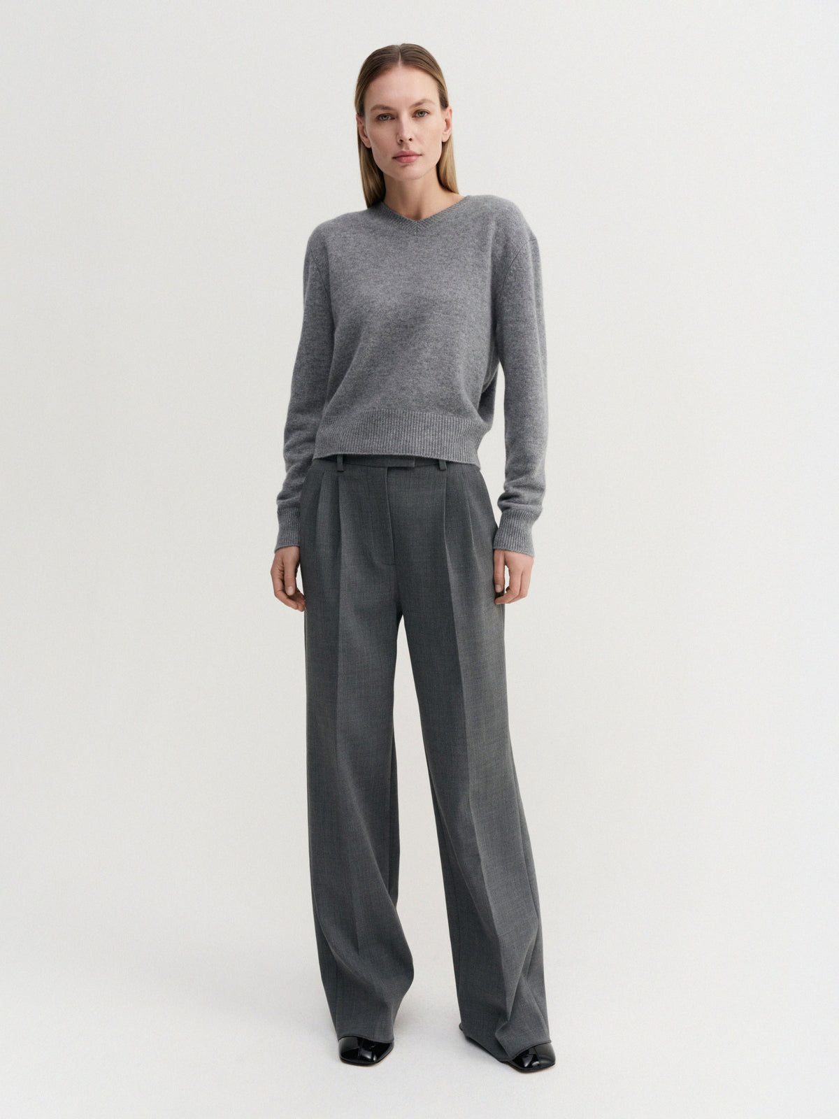 Gaelle V neck Sweater