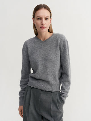Gaelle V-neck Sweater, grey