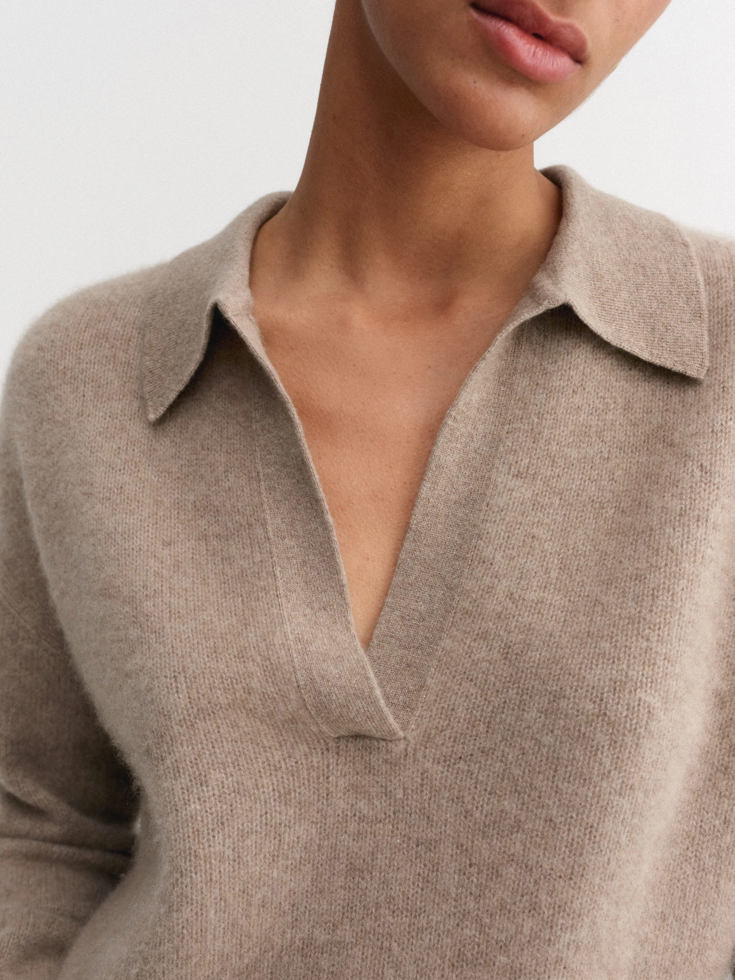 Kaia Collar Sweater, nougat