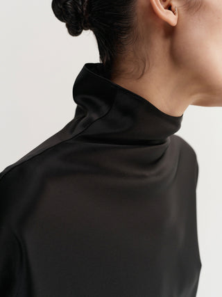 Maddy Satin Blouse, black