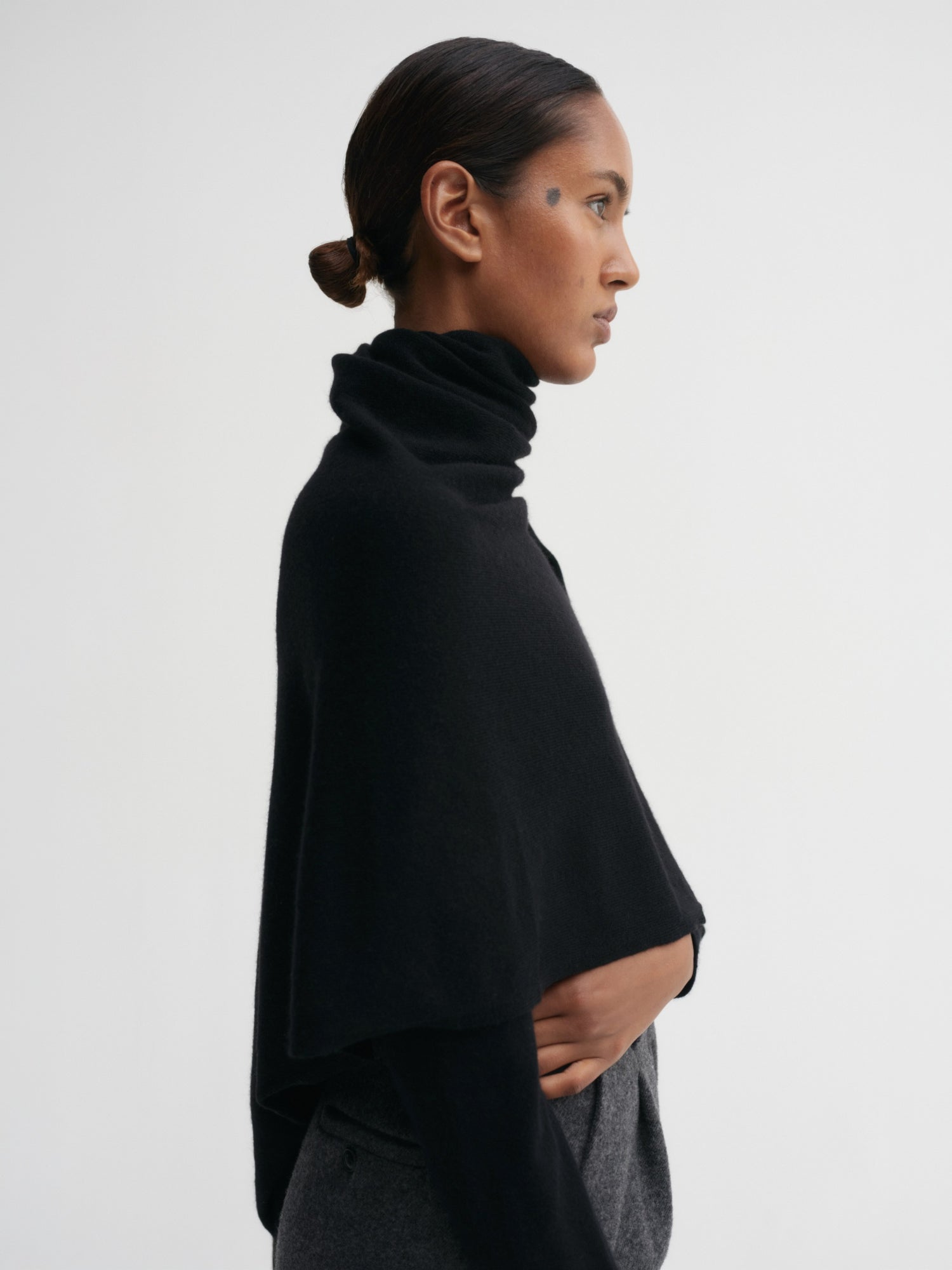 Meja Scarf, black