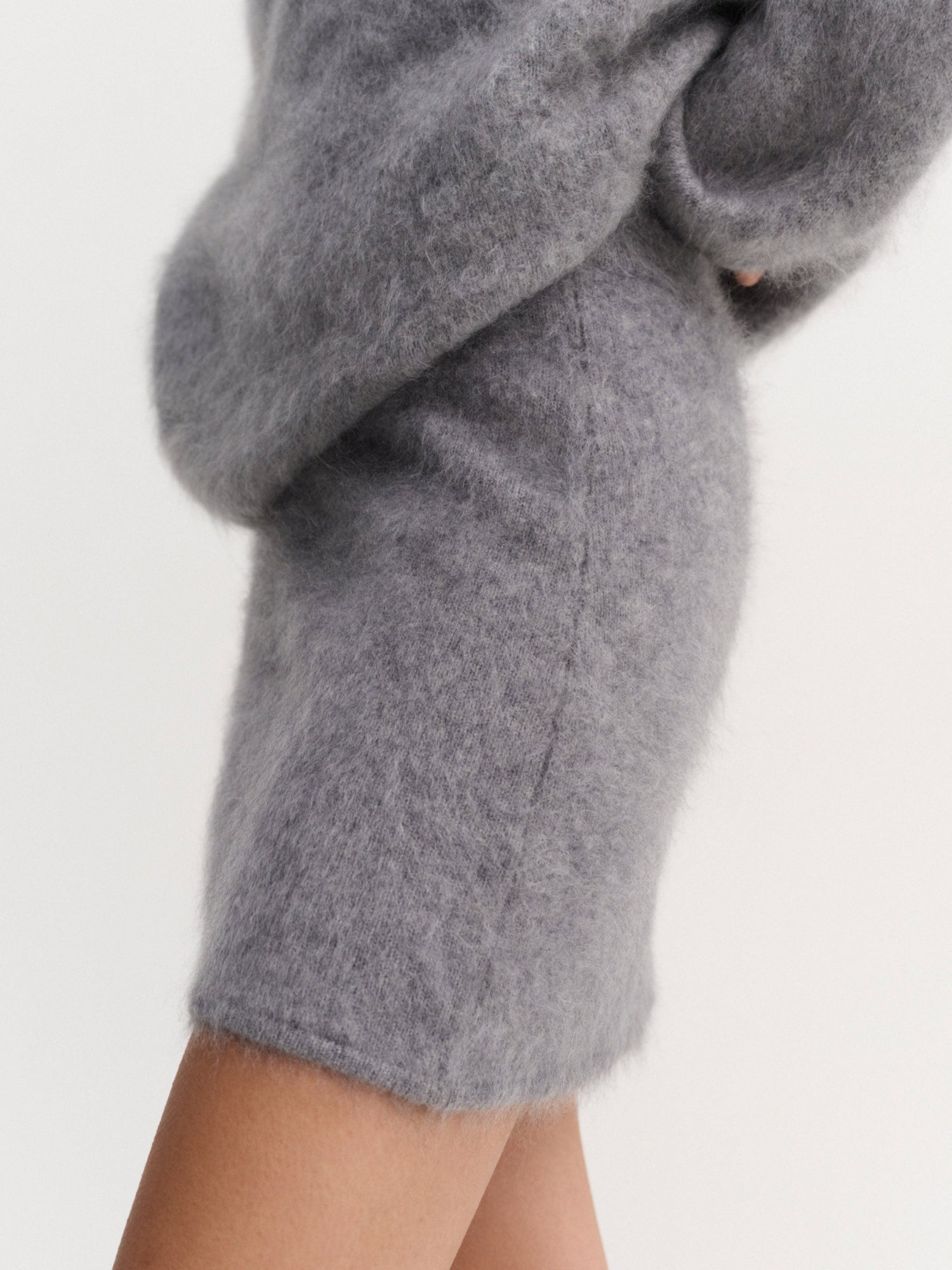 Mimi Brushed Skirt, grey