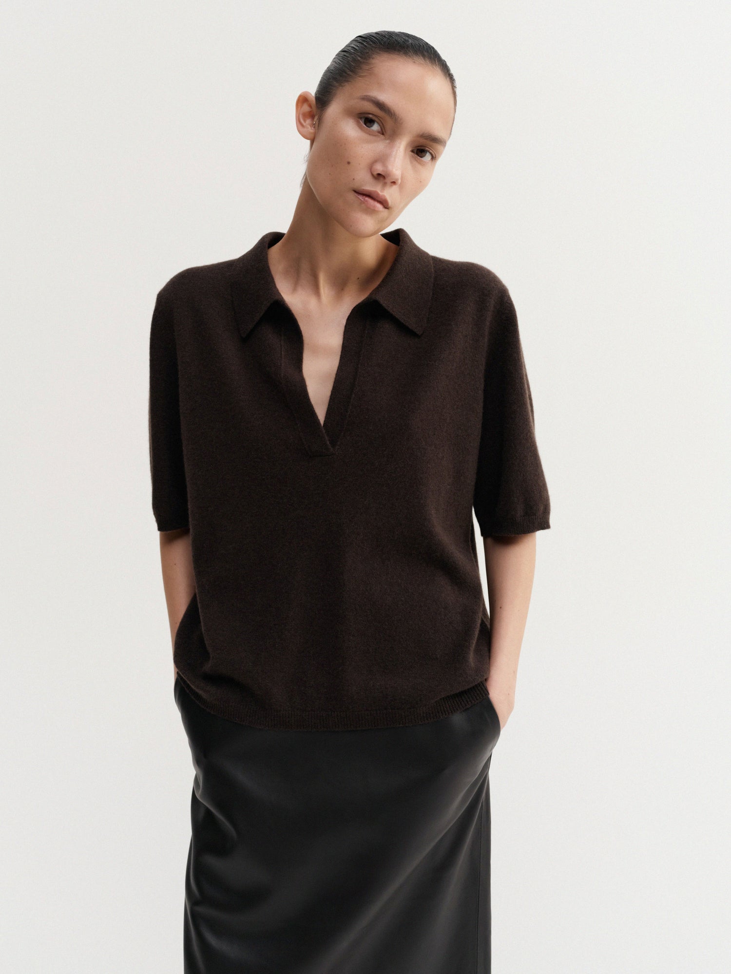 Nessa T-shirt, chocolate