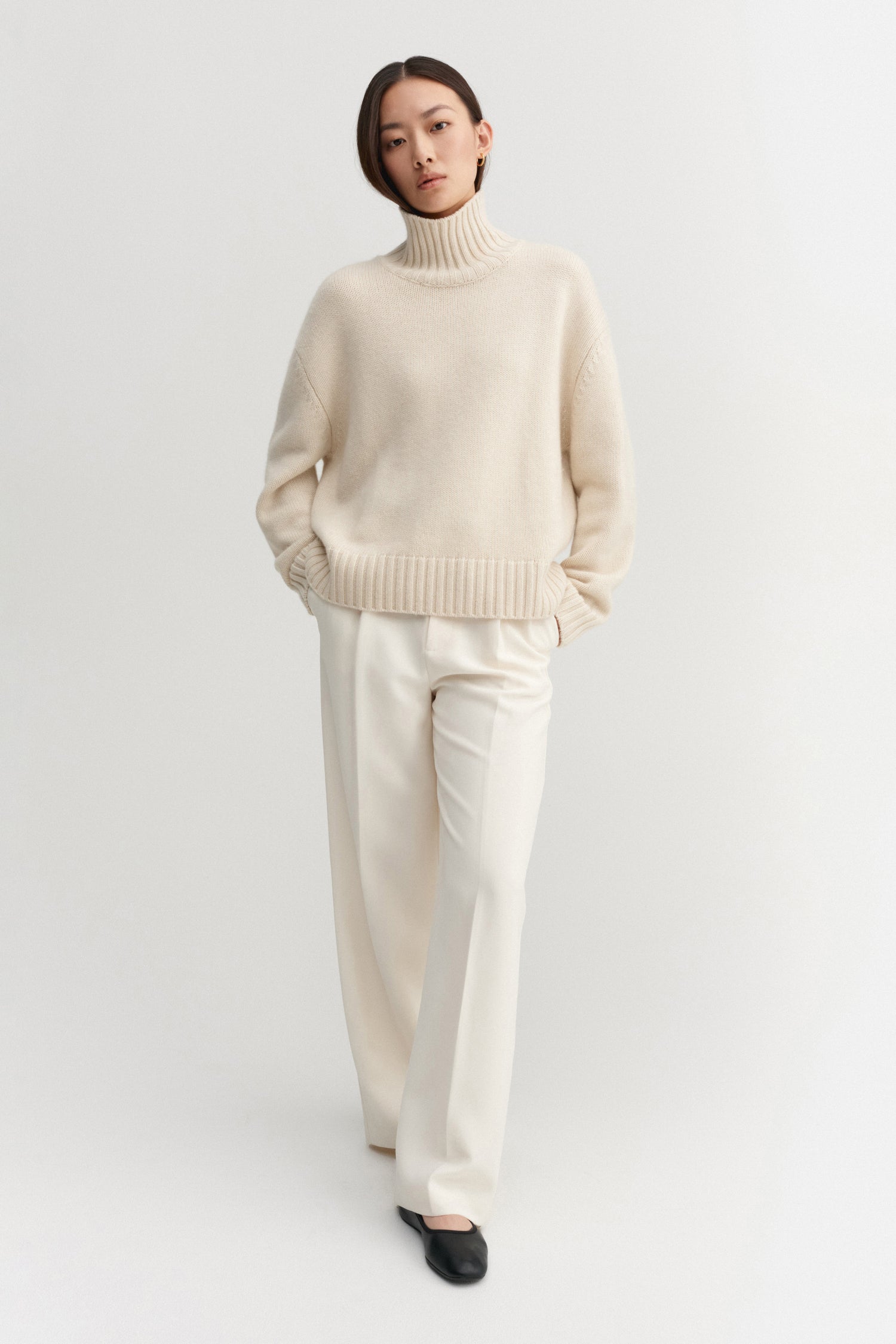 Nola Turtleneck Sweater, vanilla