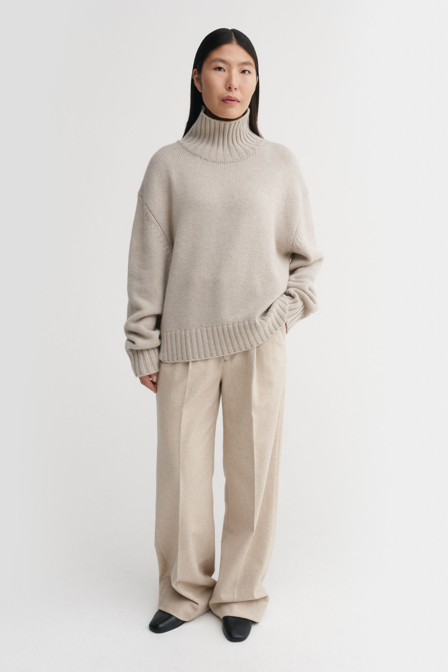 Nola Turtleneck Sweater, taupe