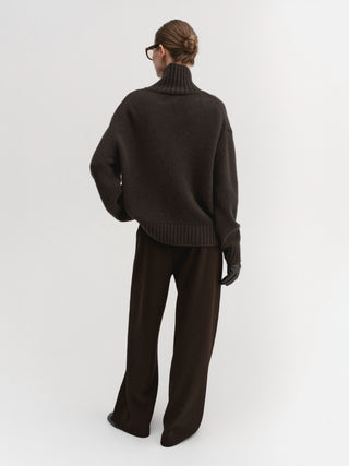 Nola Turtleneck Sweater, chocolate