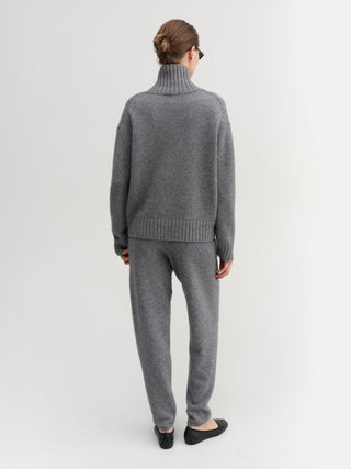 Nola Turtleneck Sweater, grey