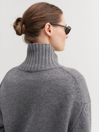 Nola Turtleneck Sweater, grey