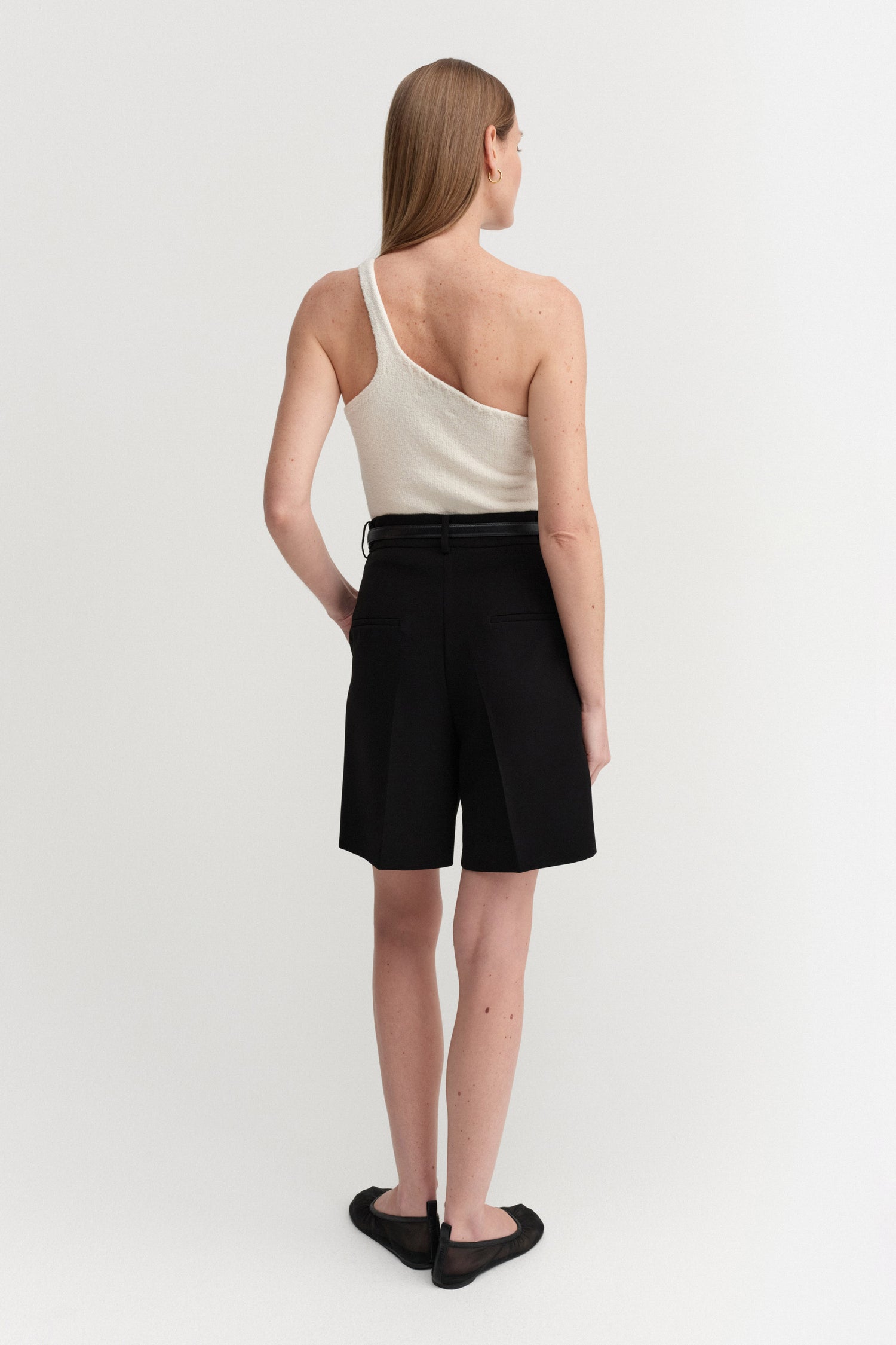 Una One-Shoulder Top, shell