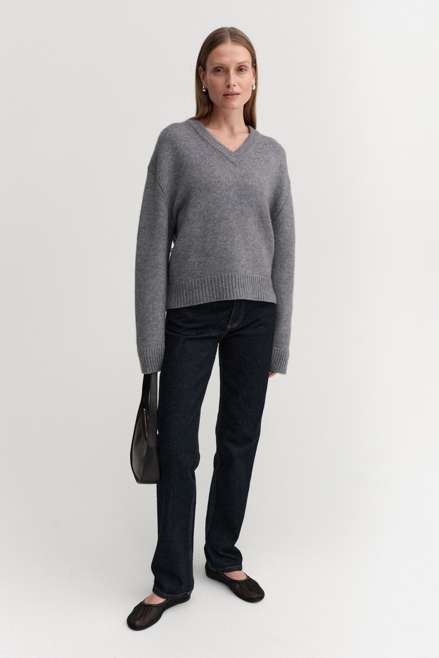 Yara V-Neck Sweater, grey