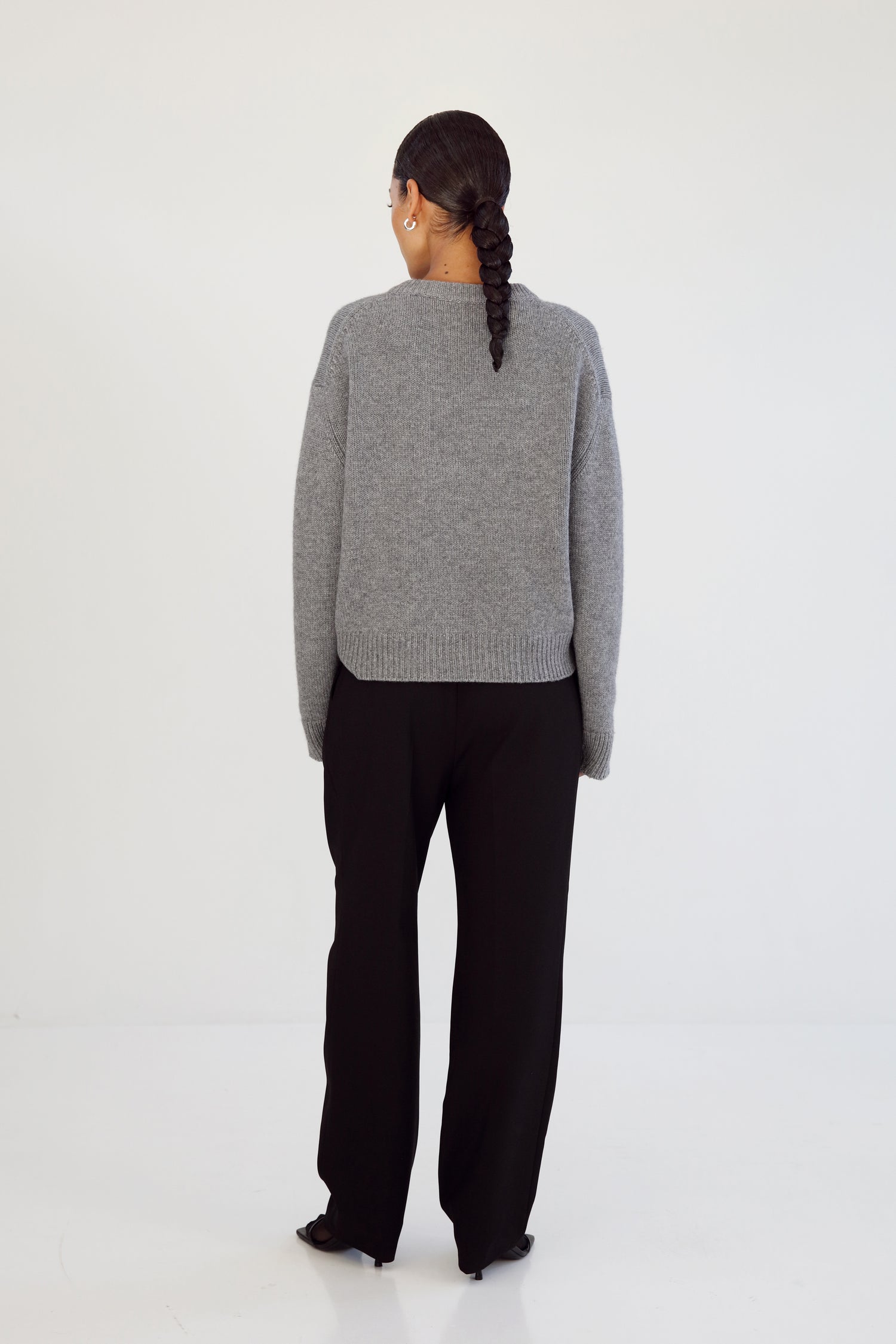 Yara V-Neck Sweater, grey